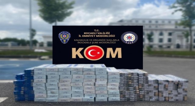 TEM Otoyolunda bir araçta bin 430 paket gümrük kaçağı sigara ele geçirildi