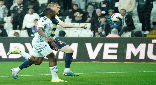 Trendyol Süper Lig: Beşiktaş: 1 - MKE Ankaragücü: 0 (İlk yarı)