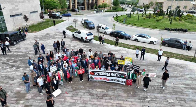 Tuncelide üniversite öğrencilerinden Filistine destek