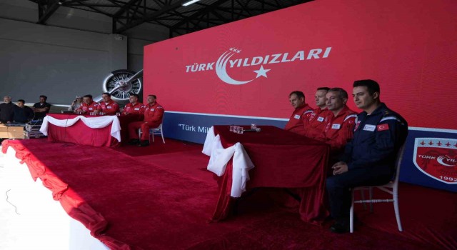 Türk Yıldızlarına İstanbulda büyük ilgi