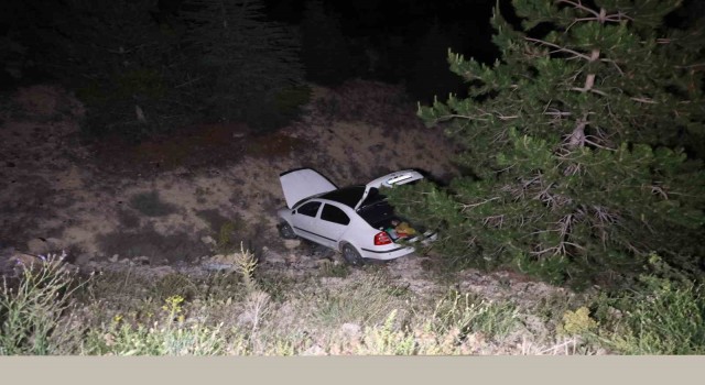 Uçurumdan araçla uçtu, Buradan olduğu gibi indim dedi