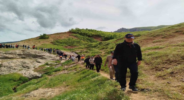 Vali Çakır: “Muş muhteşem doğasıyla sizleri bekliyor”