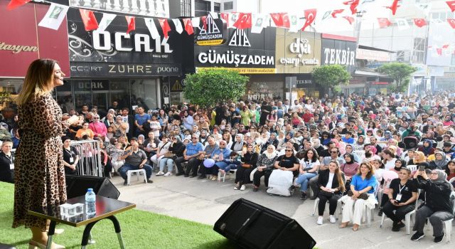 Yazar Dilek Cesur Lezzet festivaline katıldı